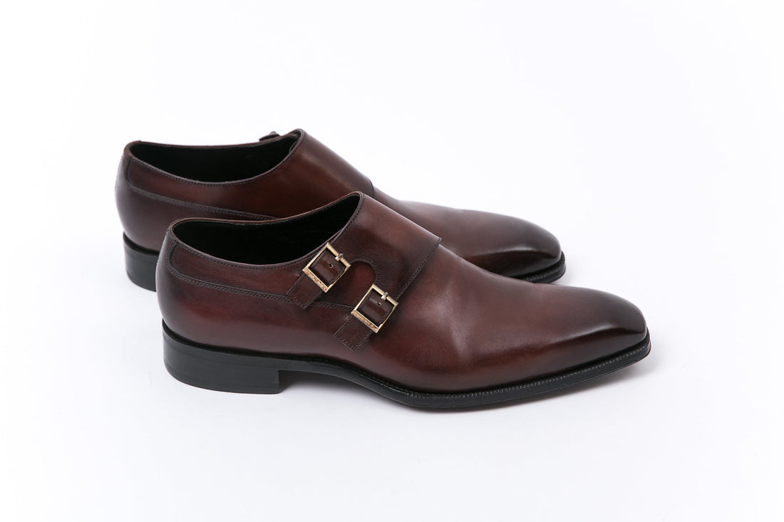 The Brown Shoe Rule: Why Gentlemen Choose Color Over Black